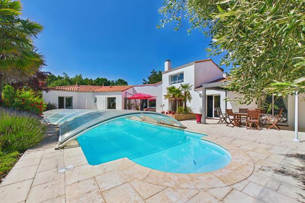 Maison 8 pièces 204.26 m2