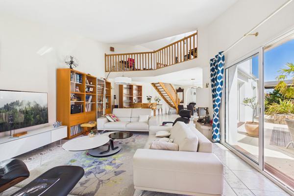 Maison 8 pièces 204.26 m2