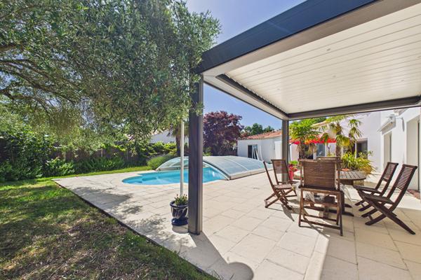 Maison 8 pièces 204.26 m2