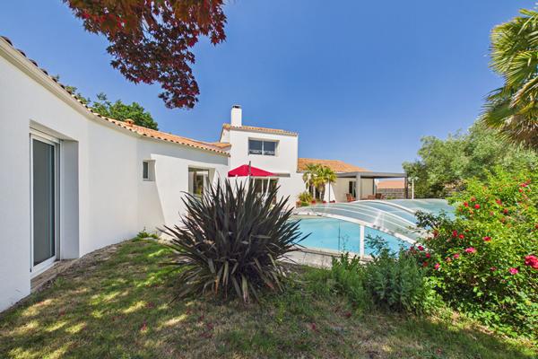Maison 8 pièces 204.26 m2
