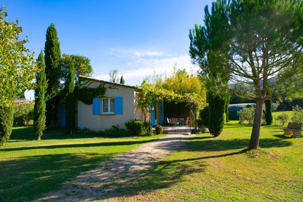 Vente Maison de luxe Taillades 19 Pièces 311 m²