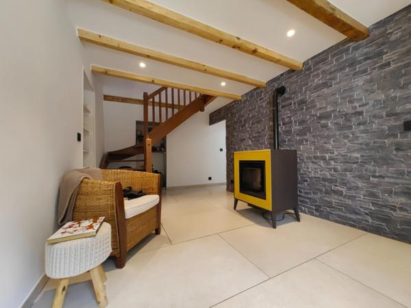 Maison à vendre 6 pièces PERS JUSSY (74)