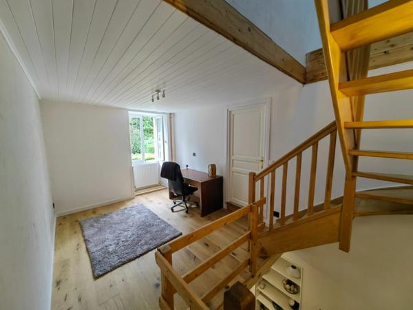 Maison à vendre 6 pièces PERS JUSSY (74)