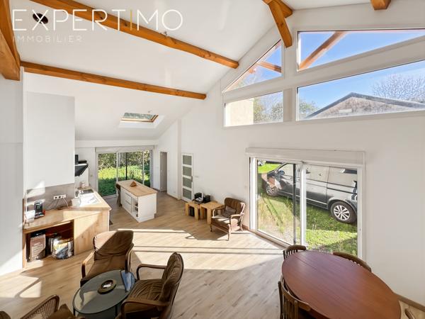 Le Bez (81260) Maison T3 - T4 de 110 m² - Jardin - Terrain - Grange