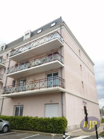 Location appartement Rochefort : 455 € - AJP Immobilier Saintes