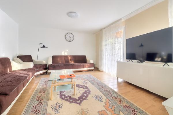 Maison Saint Denis 8 pièce(s) 200 m2