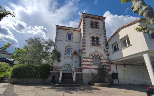 Appartement à louer    2 pièces •  Les Vans