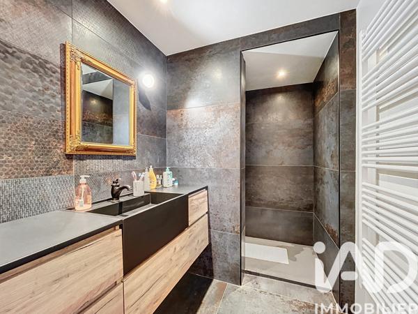 Maison à vendre 6 pièces 215 m² Pégomas