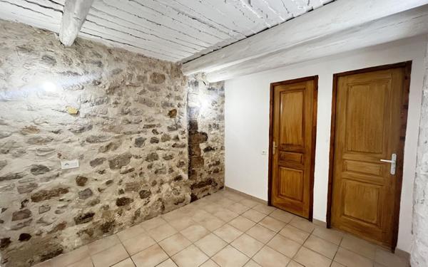 Appartement à louer    2 pièces •  Manosque
