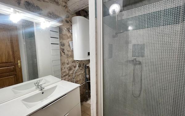 Appartement à louer    2 pièces •  Manosque