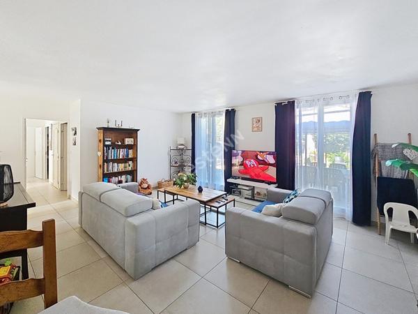 Maison Six Fours Les Plages de 4 pieces en Plain pied