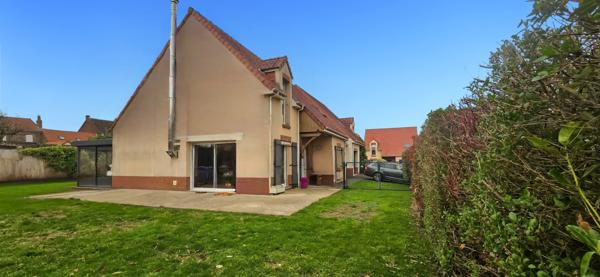 Bruay-la-Buissière (62700) Pavillon individuel en semi plain- pied de 150 m² habitable