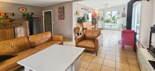 Bruay-la-Buissière (62700) Pavillon individuel en semi plain- pied de 150 m² habitable