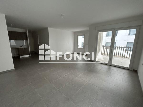 Location Appartement 3 pièces 71.7 m² - ECHO - H104 - 19 ALLEE ALBERT JACQUARD Lagord 17140