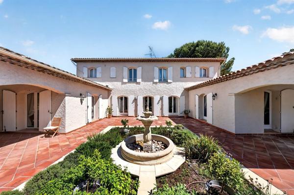 Vente Villa de luxe Mouans-Sartoux 9 Pièces 277 m²