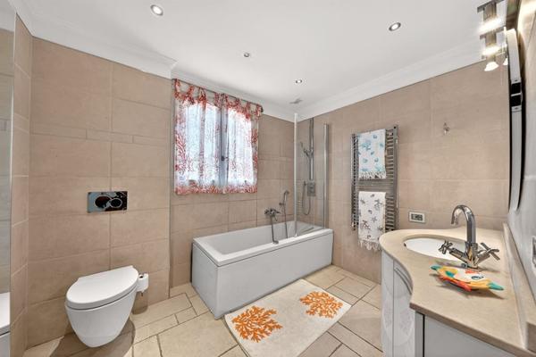 Vente Villa de luxe Mouans-Sartoux 9 Pièces 277 m²