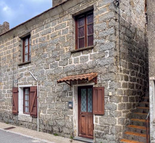 Appartement à vendre 2 pièces SOLLACARO (20) - Corse du Sud