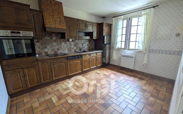 Maison à vendre    5 pièces •  Romagnat
