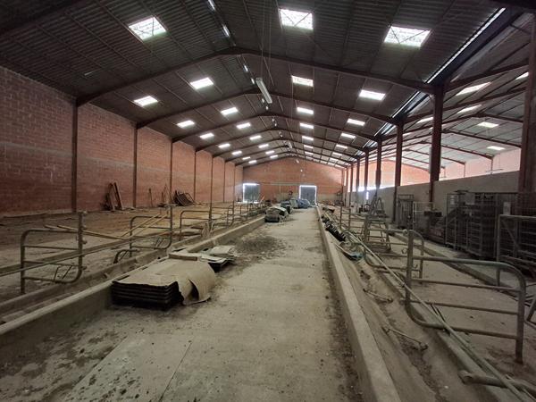 Entrepôt / local industriel Gimont 1800 m2