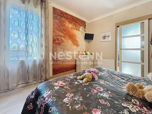 A VENDRE LAROQUE D'OLMES VILLA T5 AVEC PISCINE