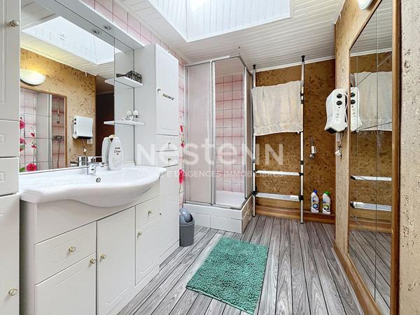 A VENDRE LAROQUE D'OLMES VILLA T5 AVEC PISCINE