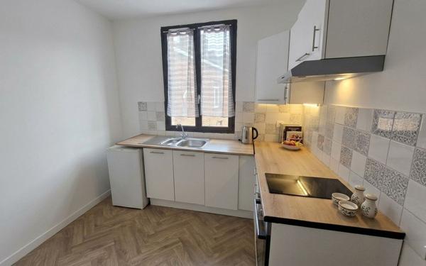 Appartement à louer    2 pièces •  Méru