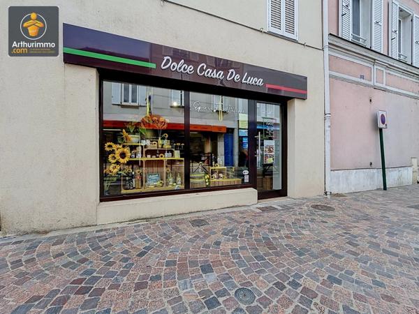 Vente                                                      Fonds de commerce
                        
                                         37 m2                     à Yerres