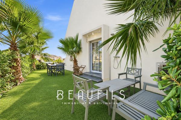 Exclusivité. Marina d’exception - 113m² d’extérieurs et appontement 21 x 5m