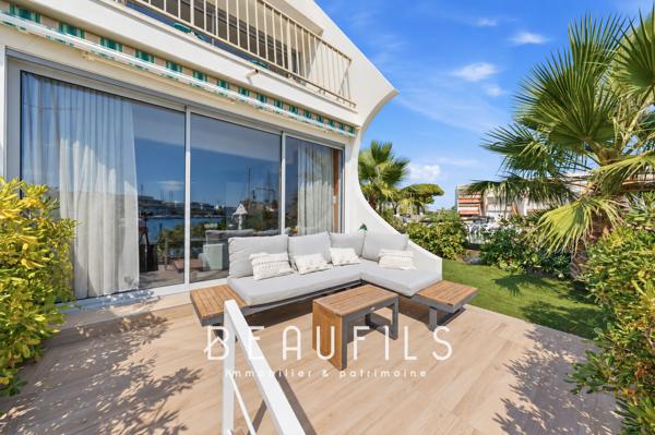 Exclusivité. Marina d’exception - 113m² d’extérieurs et appontement 21 x 5m