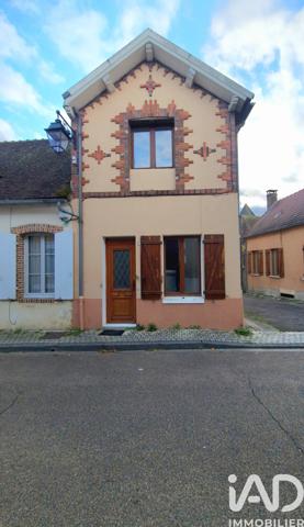 Maison à vendre 8 pièces 101 m² Bléneau