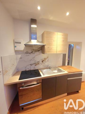 Maison à vendre 8 pièces 101 m² Bléneau