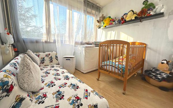 Appartement à vendre    4 pièces • 73,50 m2 Corbeil-Essonnes