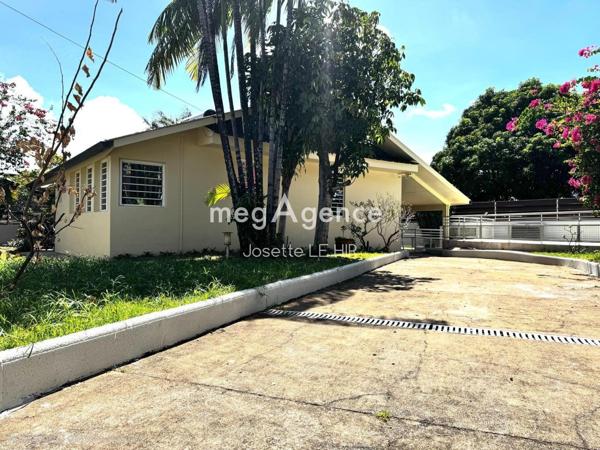 Maison à CAYENNE, 97300 - 4 pièces 82m²