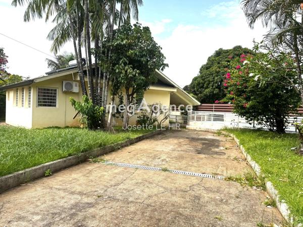 Maison à CAYENNE, 97300 - 4 pièces 82m²