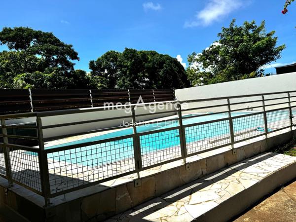 Maison à CAYENNE, 97300 - 4 pièces 82m²