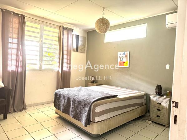 Maison à CAYENNE, 97300 - 4 pièces 82m²