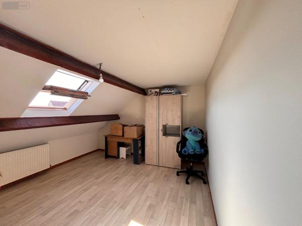 Maison à vendre à Changé dans la Sarthe (72560), ref : LMY/AU