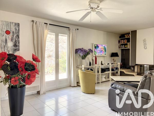 Maison à vendre 7 pièces 220 m² Pierrefeu-du-Var