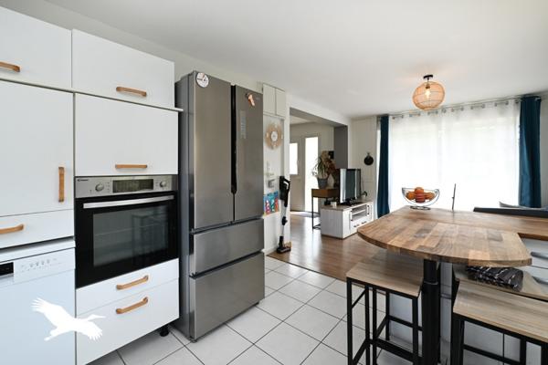Maison à vendre 199 716 € Ruelle-sur-Touvre 5 p 136 m² DPE D