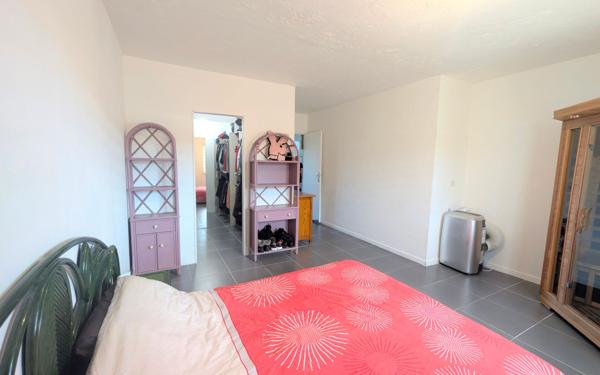 Maison à vendre    5 pièces • 159 m2 Saint-André