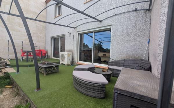 Maison à vendre    5 pièces • 159 m2 Saint-André