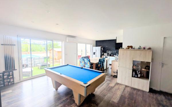 Maison à vendre    5 pièces • 159 m2 Saint-André