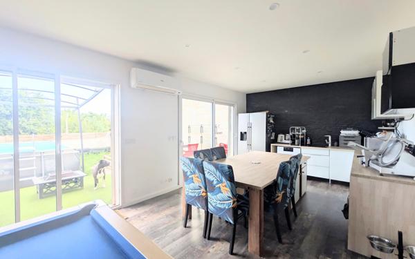 Maison à vendre    5 pièces • 159 m2 Saint-André