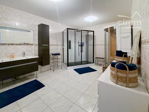 🏡 Maison Moderne avec Piscine à ROMORANTIN-LANTHENAY – 5 Chambres 🏡