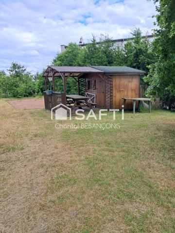 Maison T6 au calme - fort potentiel