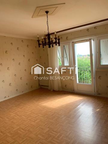 Maison T6 au calme - fort potentiel