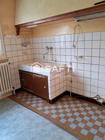 Maison T6 au calme - fort potentiel