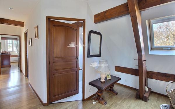 Maison à vendre    7 pièces • 197 m2 Morlaàs