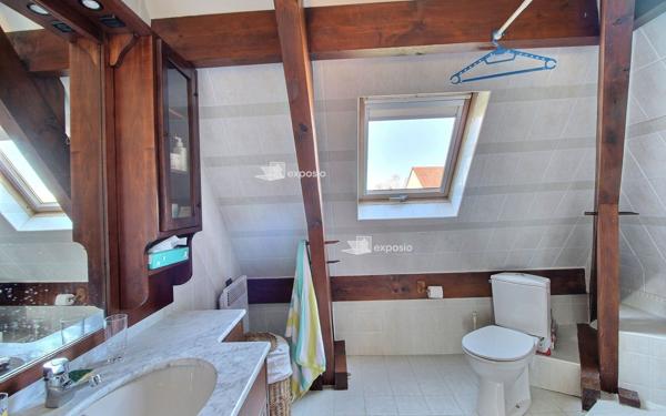 Maison à vendre    7 pièces • 197 m2 Morlaàs