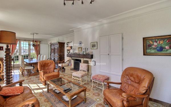 Maison à vendre    7 pièces • 197 m2 Morlaàs